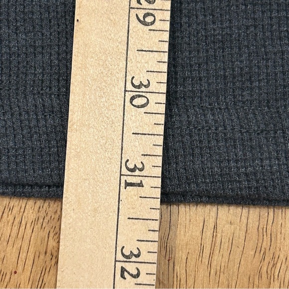 NWOT Men’s Black & Gray Crewneck Long Sleeve T-shirts 4XL - Picture 12 of 12